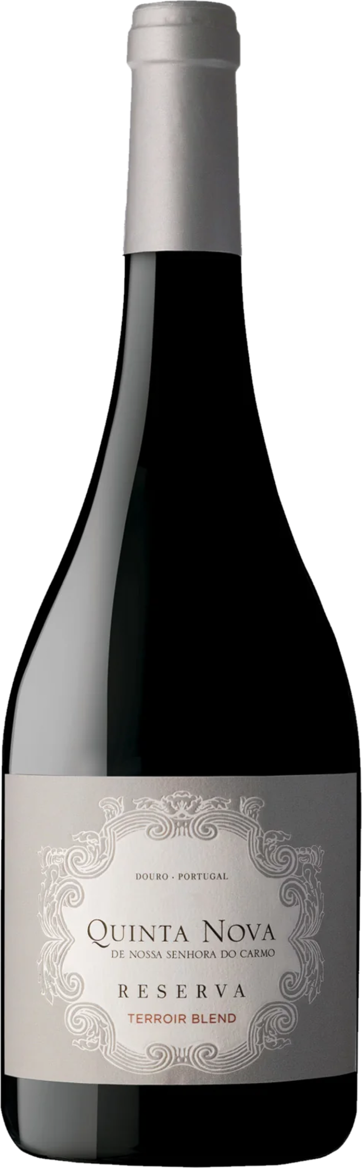Quinta Nova Terroir Reserva Tinto Douro 2023 tegen bordeaux achtergrond – premium Portugese rode wijn