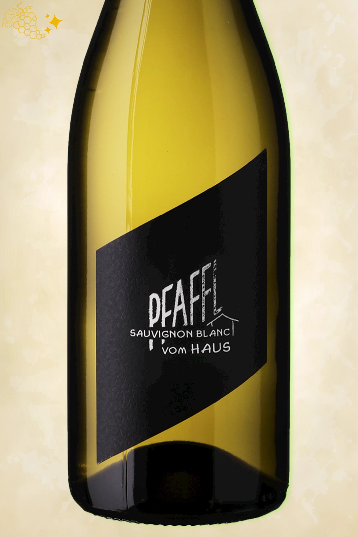 Close-up label Pfaffl Vom Haus Sauvignon Blanc 2024 – Pfaffl logo en vintage details