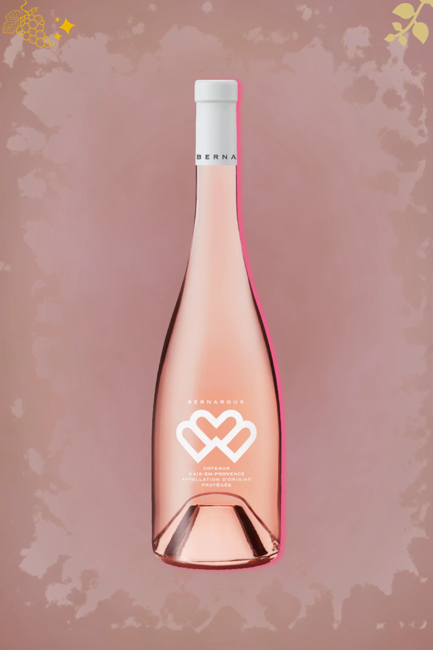 Fles Bernardus Rosé Coteaux d'Aix en Provence AOP Bio 2025 tegen bordeauxrode achtergrond.