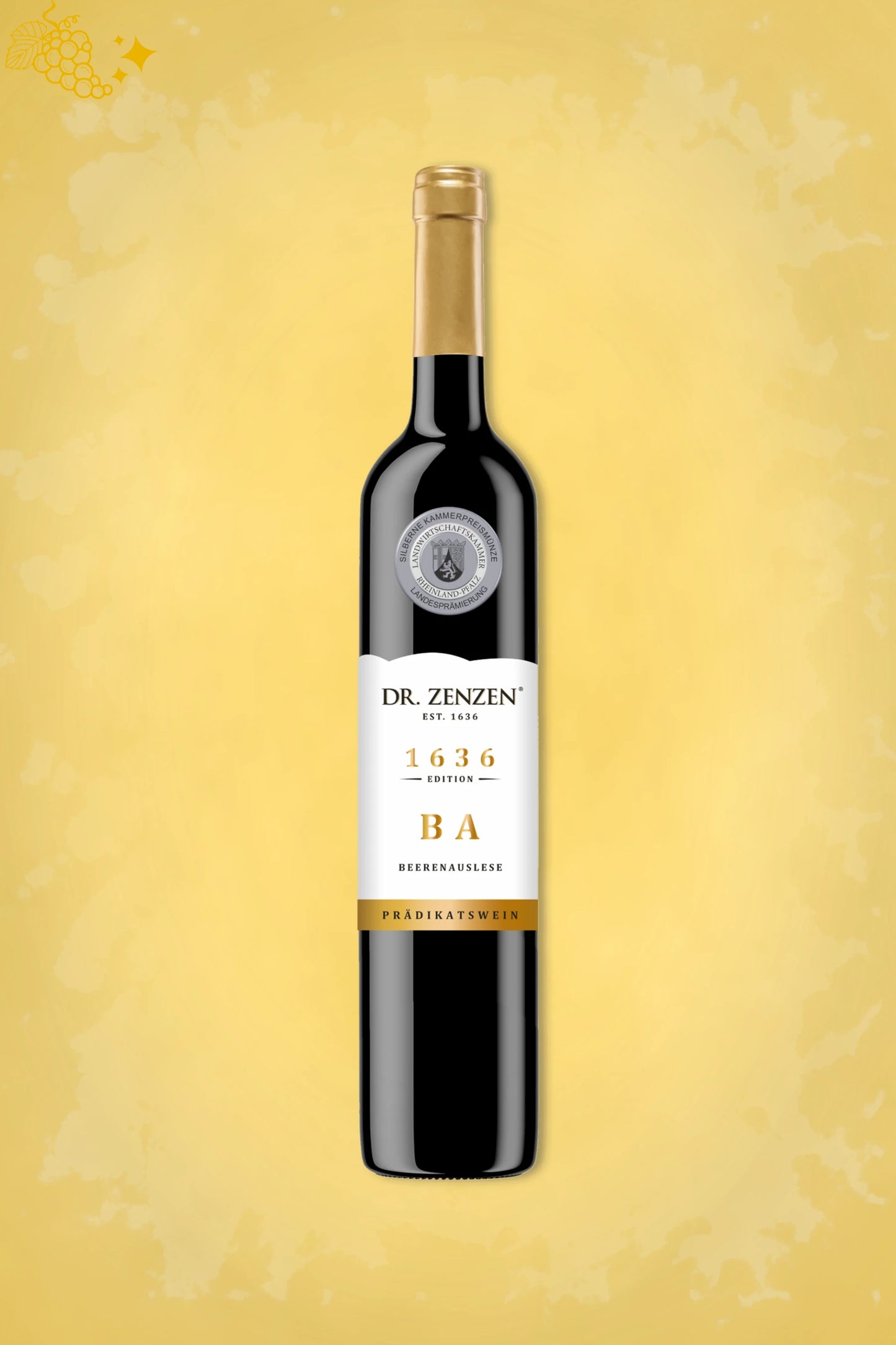Fles Dr. Zenzen Beerenauslese Edition 1636 uit 2018, dessertwijn uit Duitsland, tegen goudkleurige achtergrond.