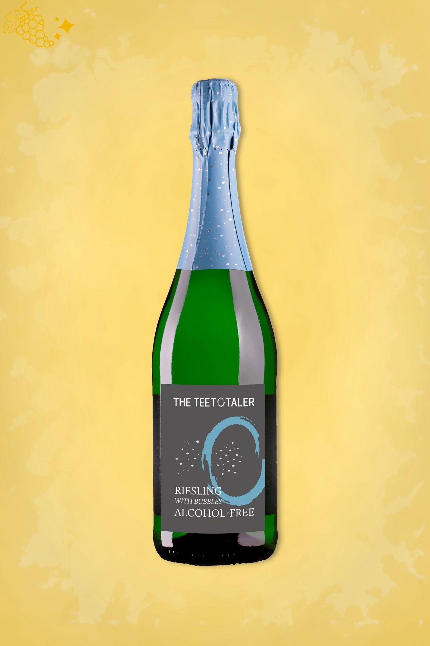 Fles Dr. Loosen The Teetotaler Sparkling 0,0% alcoholvrije mousserende Riesling uit de Moezel op goudkleurige achtergrond.