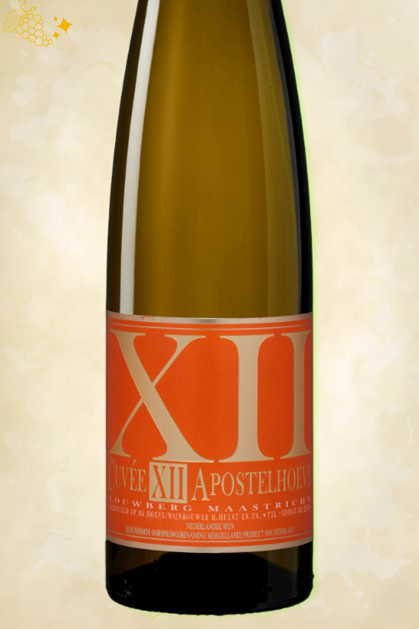 Close‑up etiket: Apostelhoeve Cuvée XII 2023 – volledige weergave op beige achtergrond