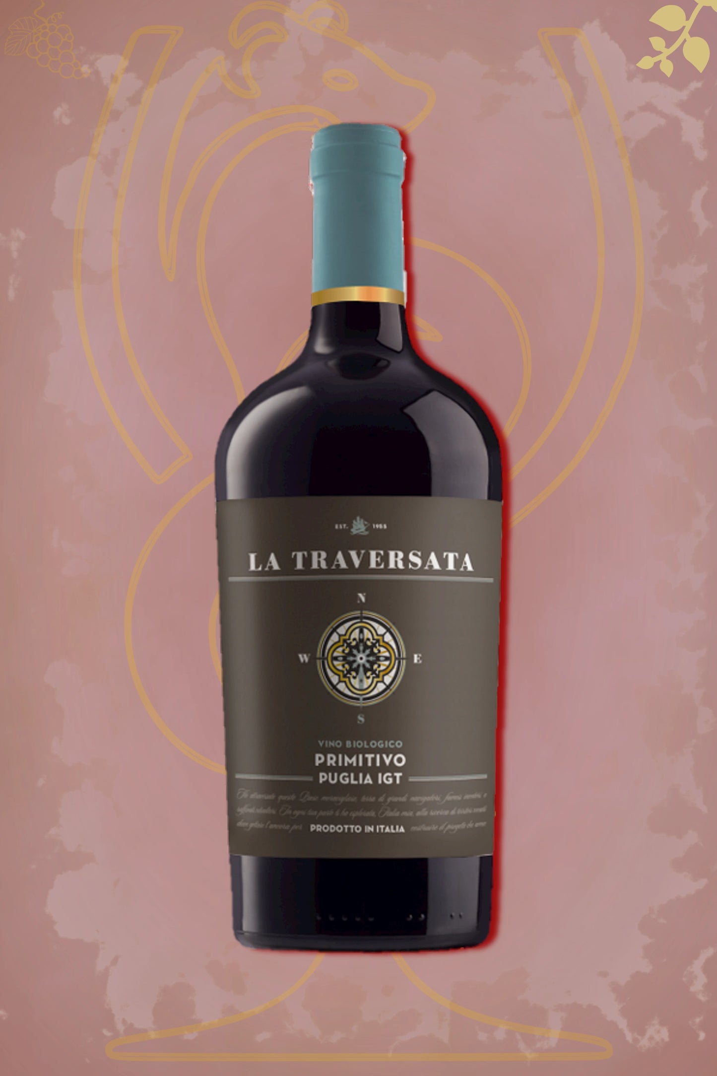 La Traversata – Primitivo (2023) – robijnrode rode wijn tegen rode achtergrond