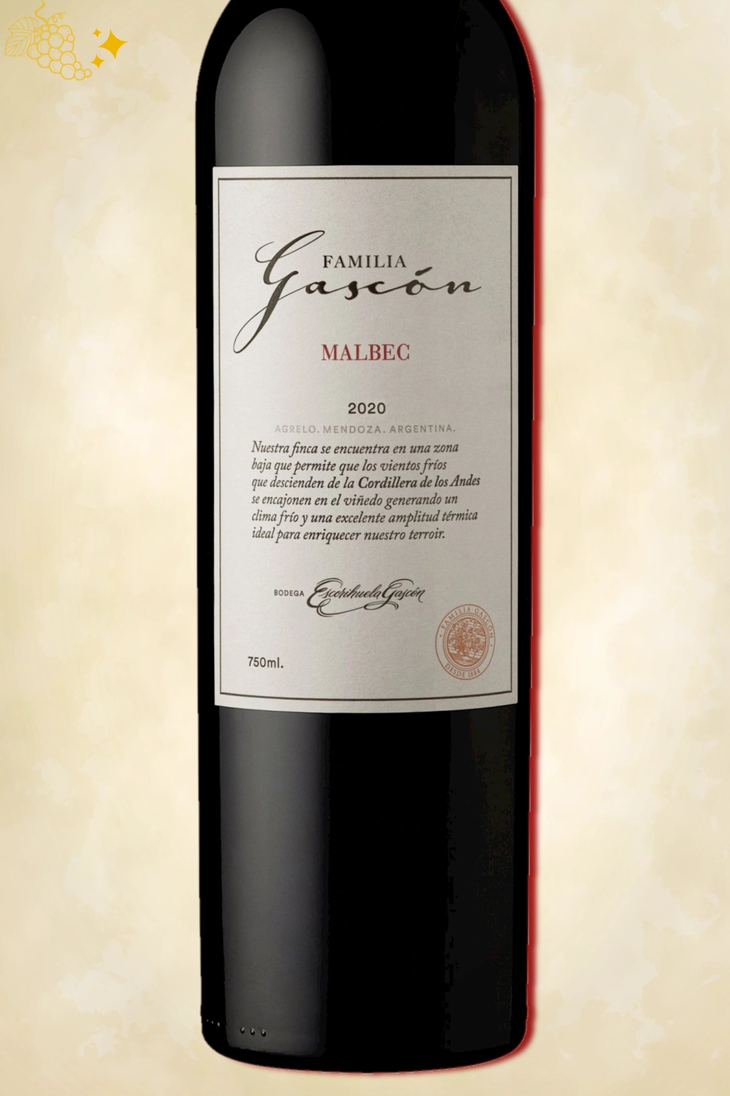 Close‑up etiket: Escorihuela Gascón – Familia Gascón Malbec (2023) – volledige weergave op beige achtergrond