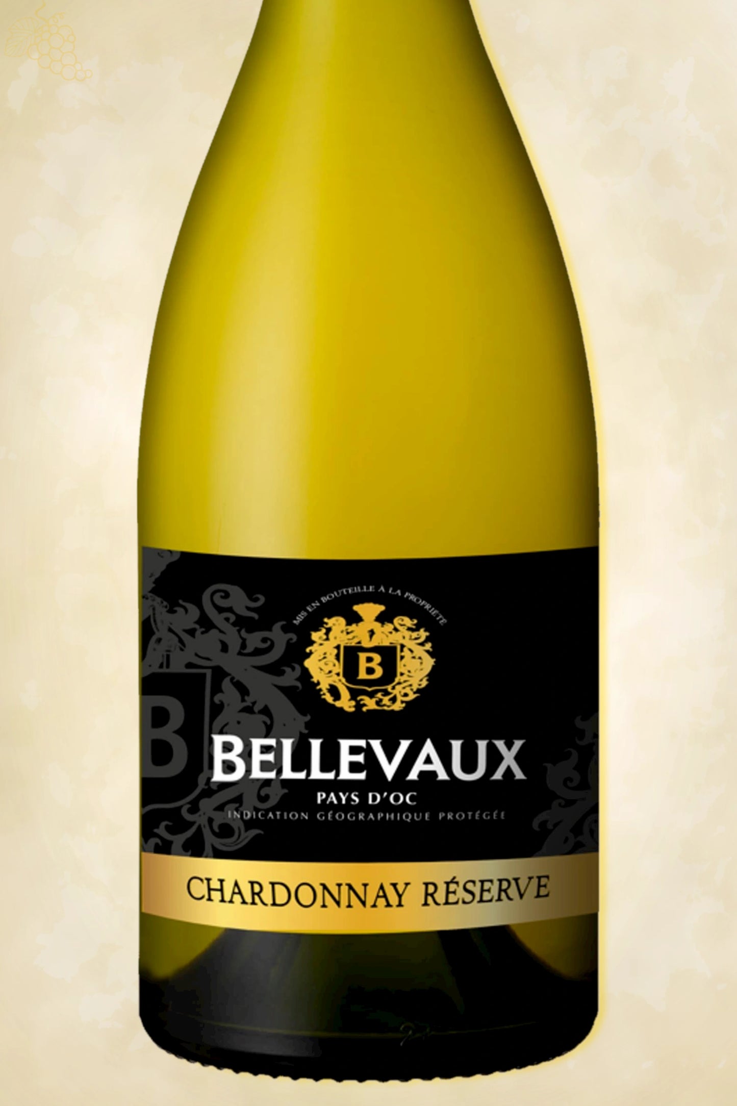 Ingezoomd label: Narbonnais – Bellevaux Chardonnay Réserve (2024) – ontwerpdetails op beige achtergrond