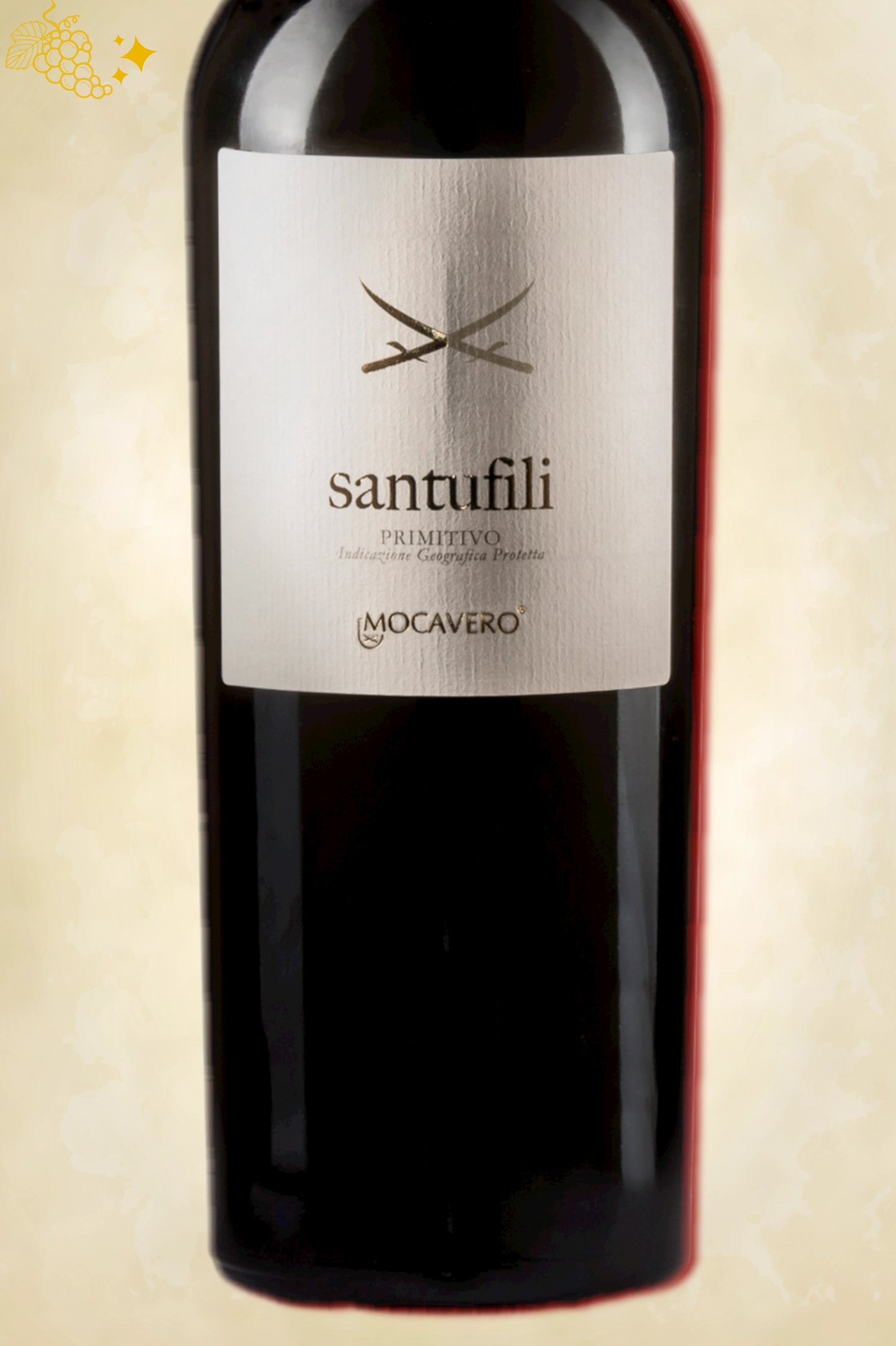 Label zoom: Mocavero – Santufili Primitivo Salento (2020) – logo en tekst scherp zichtbaar
