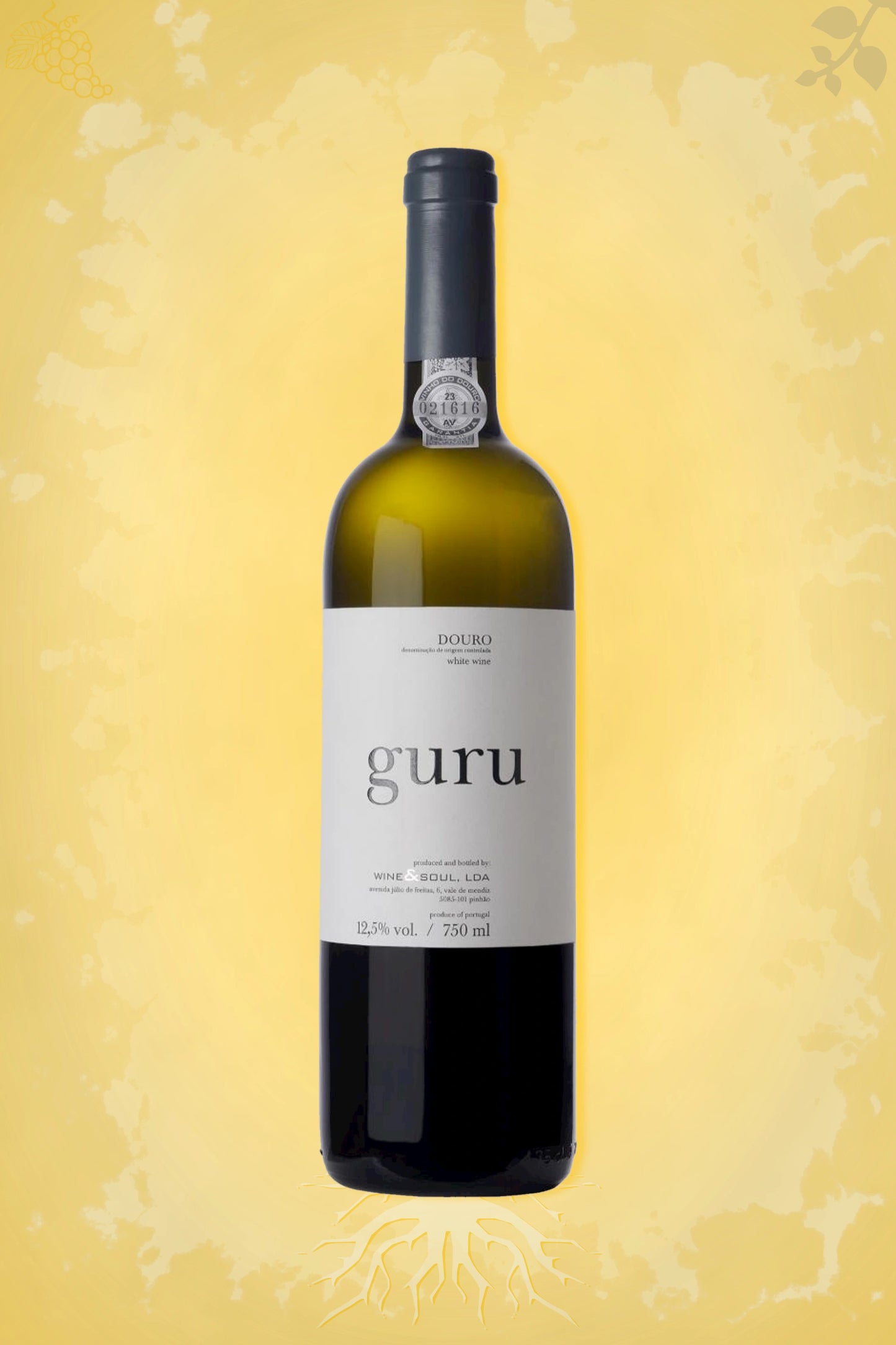 ✨ Wine & Soul - Guru (2023) – luxe witte wijn tegen gouden achtergrond