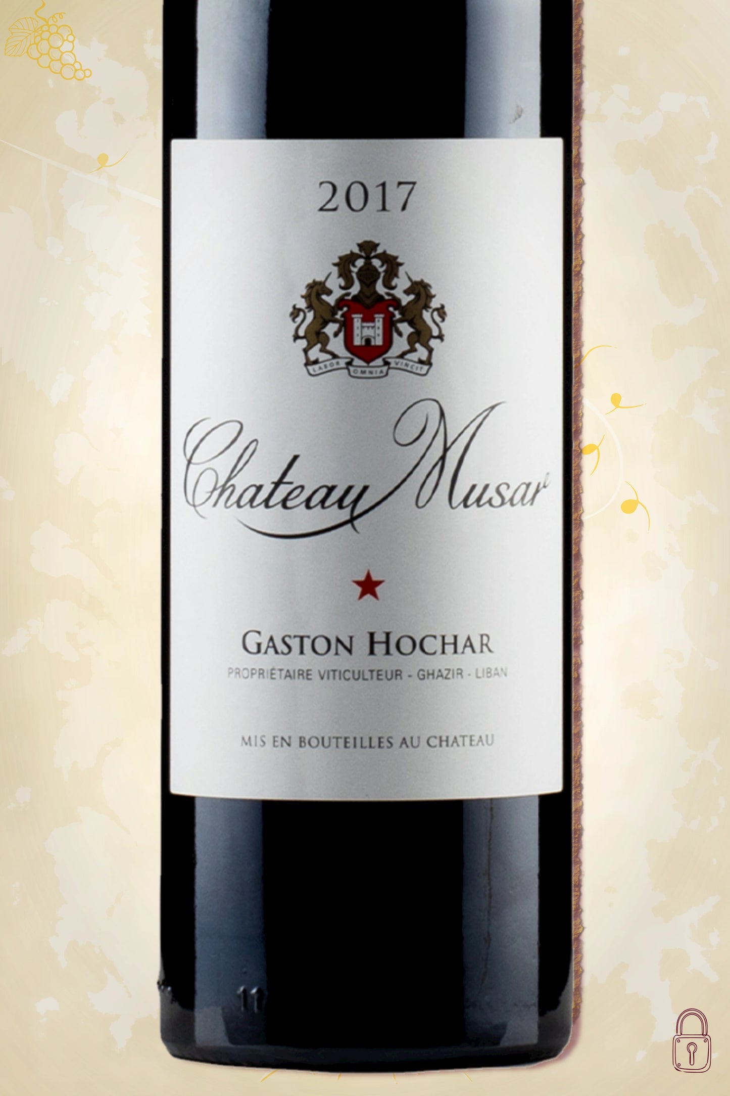Close-up label Château Musar Red 2017 – logo en vintage details zichtbaar