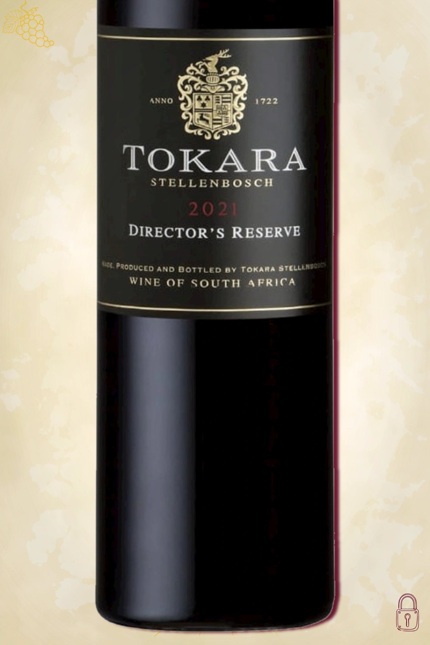 Close-up label Tokara Director’s Reserve Red 2021 – Tokara logo en vintage details