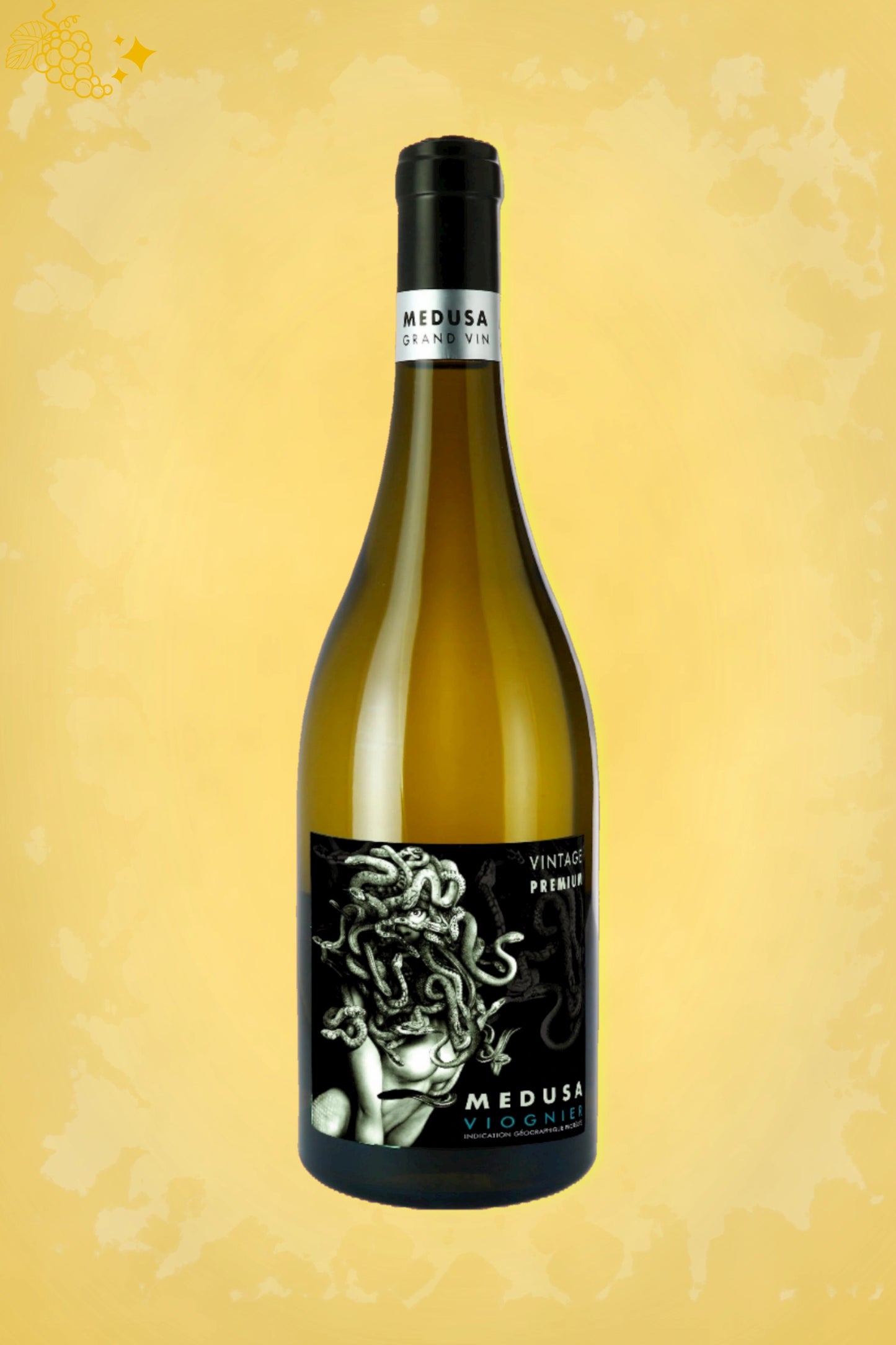 Vignobles Vellas Medusa Viognier 2024 tegen gouden achtergrond – aromatische witte wijn