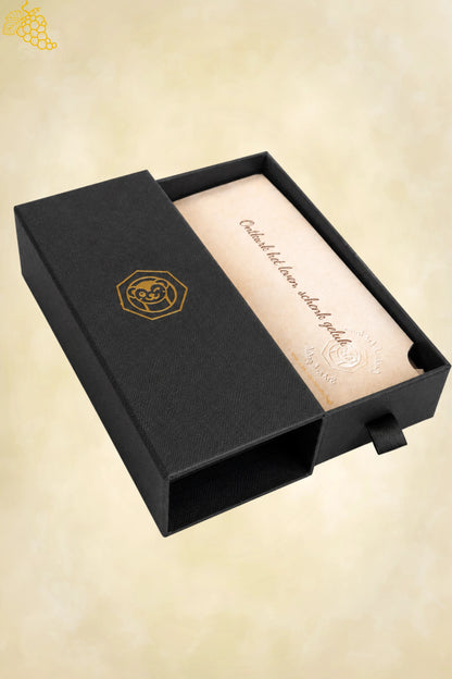Open geschenkdoos met de Willie Wijnopener
